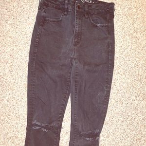 American Eagle Black Hi rise Jeans
